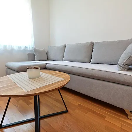 Apartman Ajduk With Parking And Terrace * Zadar